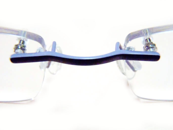 Nose Bridge on Frameless Eyeglasses